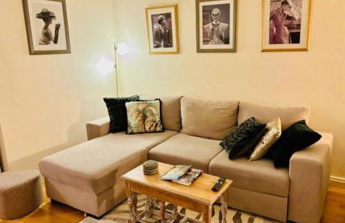 L'écrin du 12- Studio élégant sur jardin avec parking - Foto 13