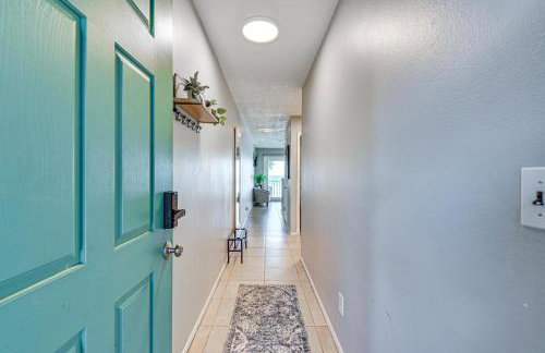 Oceanfront Panama City Beach Condo with Balcony! - Foto 16