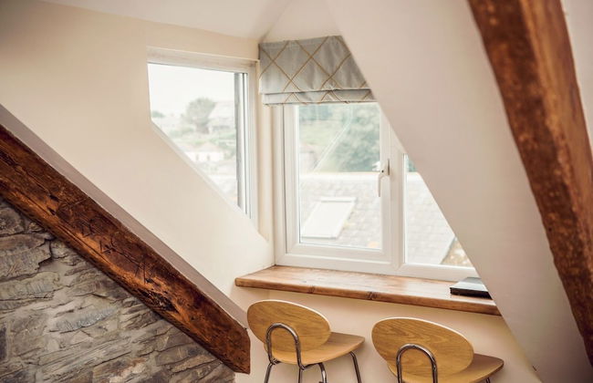 Padstow Breaks - Duke House - Photo 44