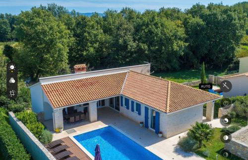 Villa Blanca with a heated private pool - Foto 1