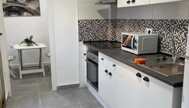 Confortable adosado en Elche - Foto 3