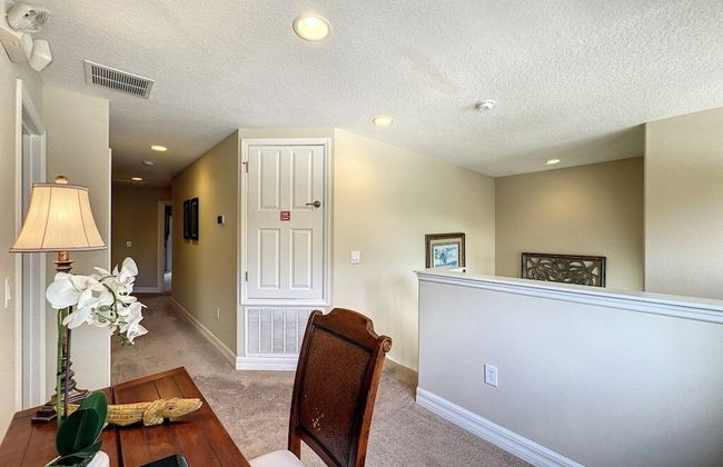 4 Bed 4 Bath With Private Pool/spa 4 Bedroom Home by RedAwning - Foto 59