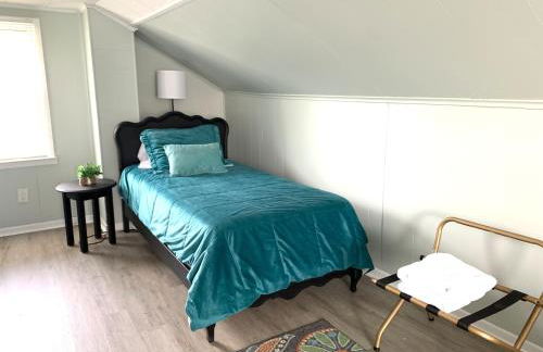 The Modern Stylish Gem Of Pontiac - 5 Min To GM - Foto 35