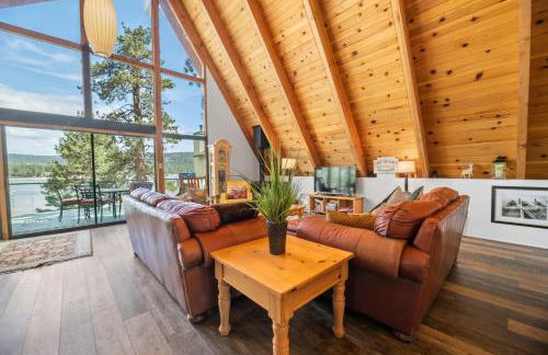 Moonlight Shores Lakefront - Lakefront home with hot tub! - Foto 7