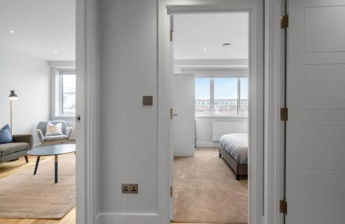 Modern 1 Bedroom Apartment in Central Eastleigh - Foto 4