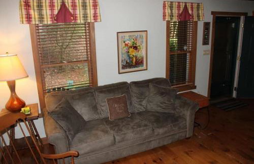 Hemlock Hideaway - Foto 16