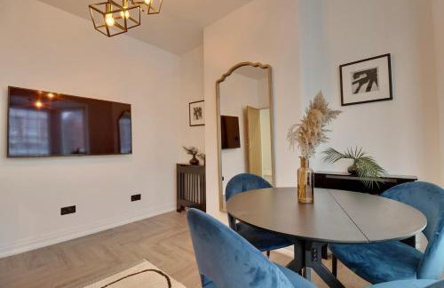 Spacious 4BR house near Portsmouth center - Foto 16