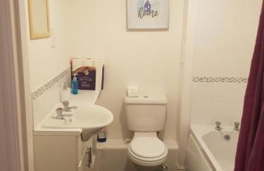 Livingston Business and Contractor Apartment - Foto 13