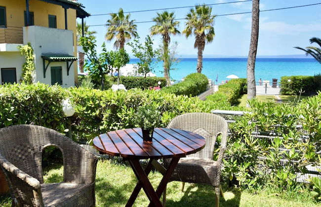 Stay at Beachfront Villa Lilia in Pefkohori, Halkidiki for a Dreamy Vacation - Foto 22