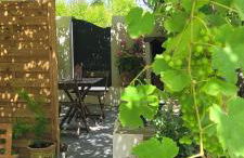 Location appartement dans mas provençal - Photo 12