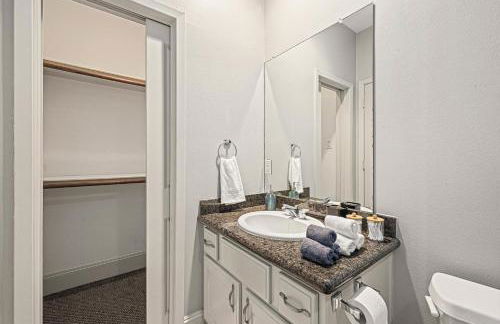 Near Midtown Downtown Games WiFi Balcony Pets - Foto 41