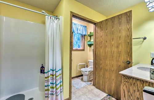 Lakefront Spicer Cabin with Dock and 2 Kayaks! - Foto 19