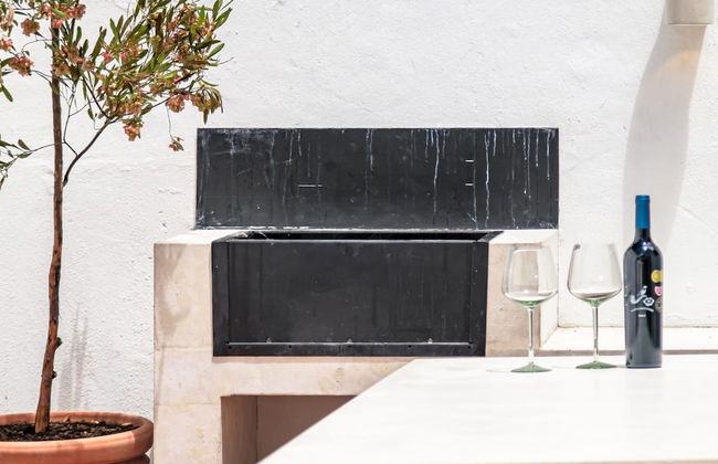 Experience Tranquility at Kelvin Urban Retreat - Photo 42