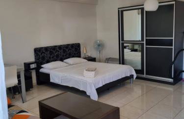 Cozy 'koukou' Discrete Apartment in Orestiada - Foto 5