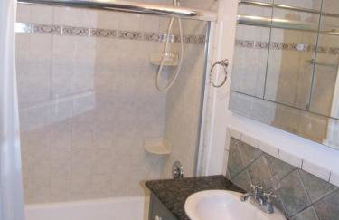 Charming Cottage Getaway with an Indoor Fireplace in Chester Springs, Pennsylvania - Foto 6