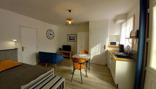 Gîte "Chez Albert et Cie"- 8 mn du Puy du Fou - Photo 2