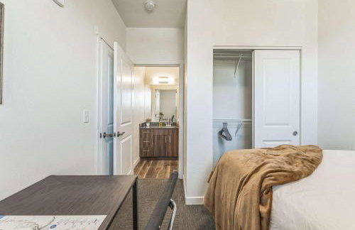 Cozy Stay by Clark Fork River and near DT - Foto 33