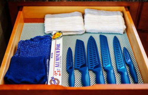 NEW Whaler Inn- Nautical Magic Hilo Downtown - Foto 30