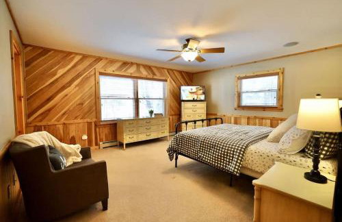 Big Arbor Pines Family friendly - Photo 21