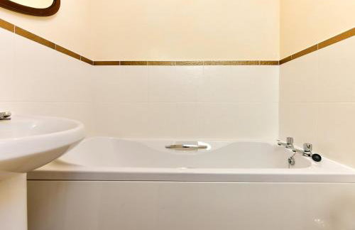 Cosy Rural 2 Bed Barn conversion close to Beach - Pass the Keys - Foto 39