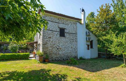 Μountain Whispers - Foto 15