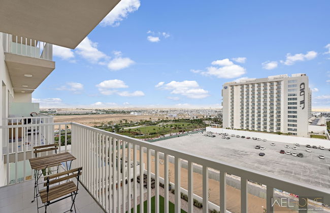 WelHome - Breathtaking View 1BR Apt in Damac Hills 2 - Foto 14