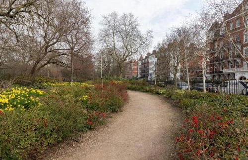 Amanah Properties - Stylish Retreat for Friends & Families Zone 1 Sleeps 5 - Foto 42