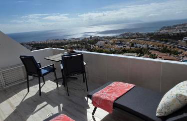 Views, international channels, A-C, pool, bar - Foto 1