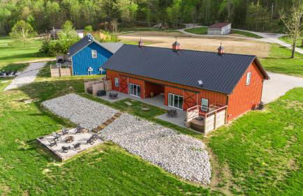 New Barndo/Red River Access/King Beds/Hot Tub - Foto 30