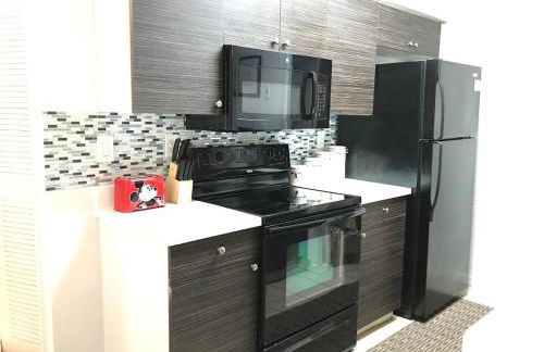 10min to Disney parks new condo free wifi & pool - Foto 30