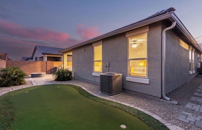 Charming Home in the Desert - Photo 30