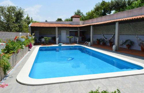 Spacious Villa with Private Pool in Oliveira de Azeméis - Foto 1