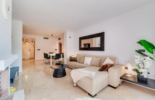 Fantastico Atico duplex en primera linea de golf - Foto 6