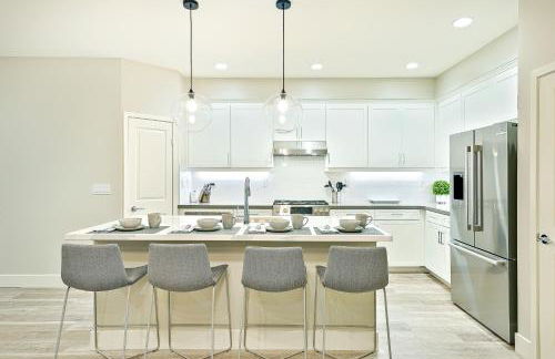 Modern 4BR - Private Balcony - Garage Parking - Foto 15