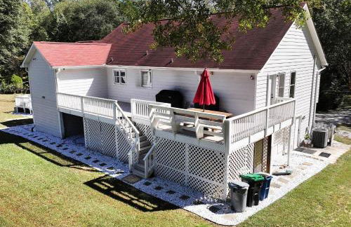 Spacious 5BR Family Retreat Near Mall of GA Sleeps 13 - Foto 11