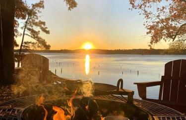 Gorgeous Cabin with Beautiful Views of Toledo Bend Lake for a Relaxing Couples Getaway in Hemphill, Texas - Foto 23