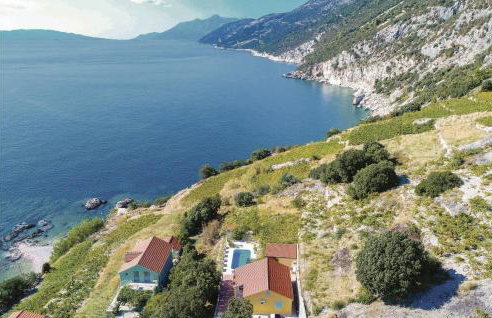 Two-Bedroom Holiday Home In Dingac - Foto 2