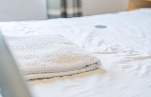 Awesome Coventry Home for Business Contractors and Suitable for families with Free Parking 14mins from NEC - Foto 6