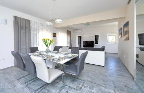 Panorama Hills - Photo 28