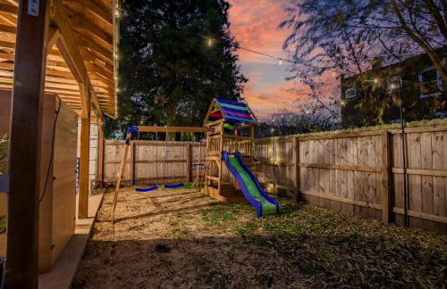 Luxury STL Oasis Sauna, Firepit, HotTub and Games - Foto 13