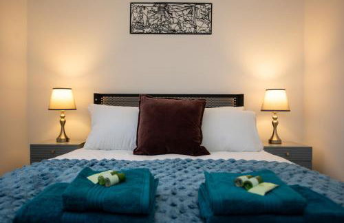 Willow by Alt-Stay - 3 Bed Home - Parking, WiFi & EV Plug - Contractors & Relocations - Weekly & Monthly Rates - Foto 3