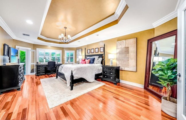 5 Bedroom Luxury Home, Minutes to Las Olas, Shops & Beach - Foto 8