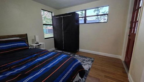 Nice 4 Bedrooms In Biscayne Gardens! - Foto 2