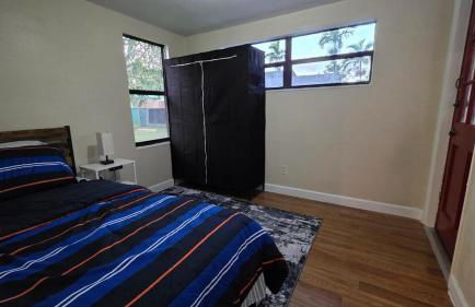 Nice 4 Bedrooms In Biscayne Gardens! - Foto 2