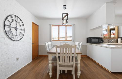 Charming Farmhouse Retreat - Foto 17