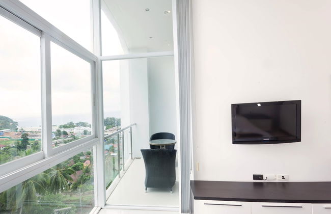 Sunset Plaza Karon by RESAVA - Photo 7