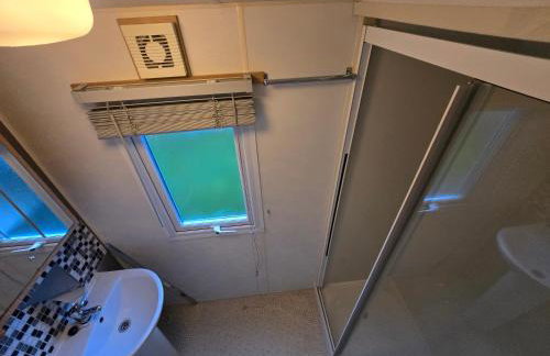 JY Holiday Caravans Wales, Oakfields Towyn Coastal Caravan Sleeps 6 - Foto 22