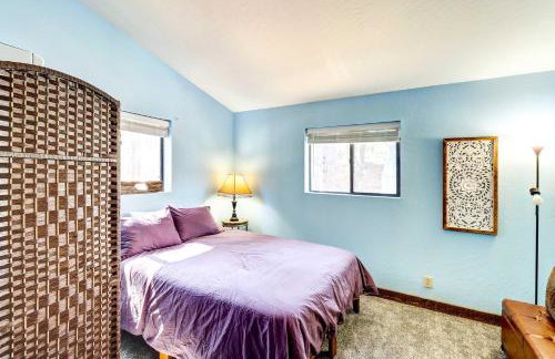 Near Hiking Trails Wooded Cabin in Lakeside! - Foto 15