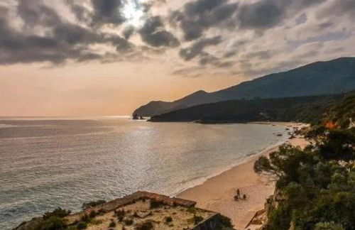 Casa com jardim perto da praia - Foto 58