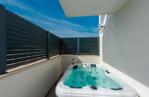 New Deluxe jacuzzi apartment Ana - Foto 2